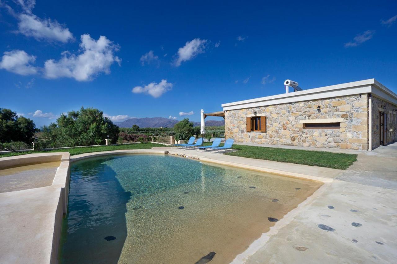 Iridanos Villa キサモス エクステリア 写真